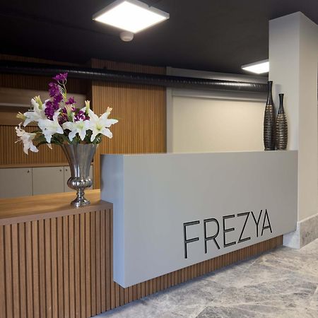 Frezya - Exclusively Woman Hotel Istanbul Luaran gambar