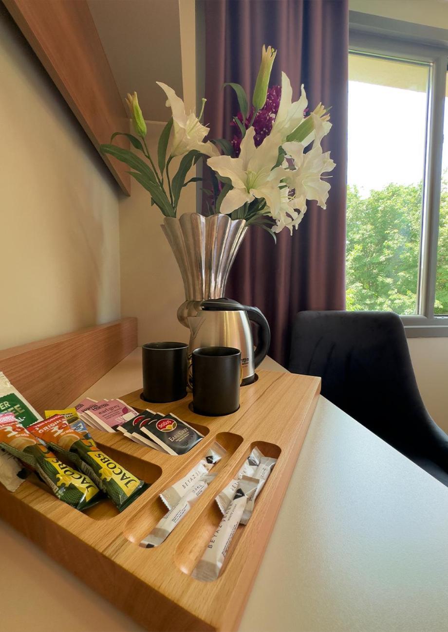 Frezya - Exclusively Woman Hotel Istanbul Luaran gambar