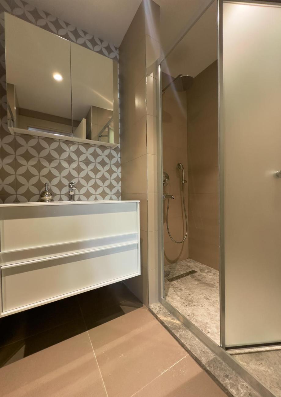 Frezya - Exclusively Woman Hotel Istanbul Luaran gambar