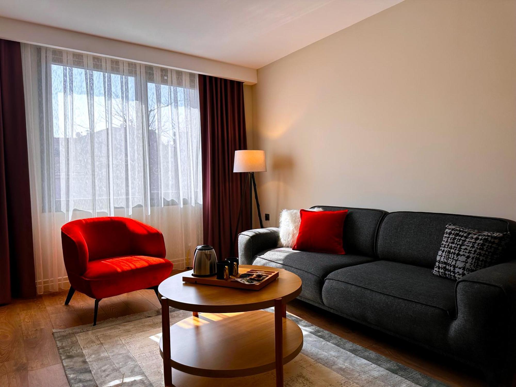 Frezya - Exclusively Woman Hotel Istanbul Luaran gambar