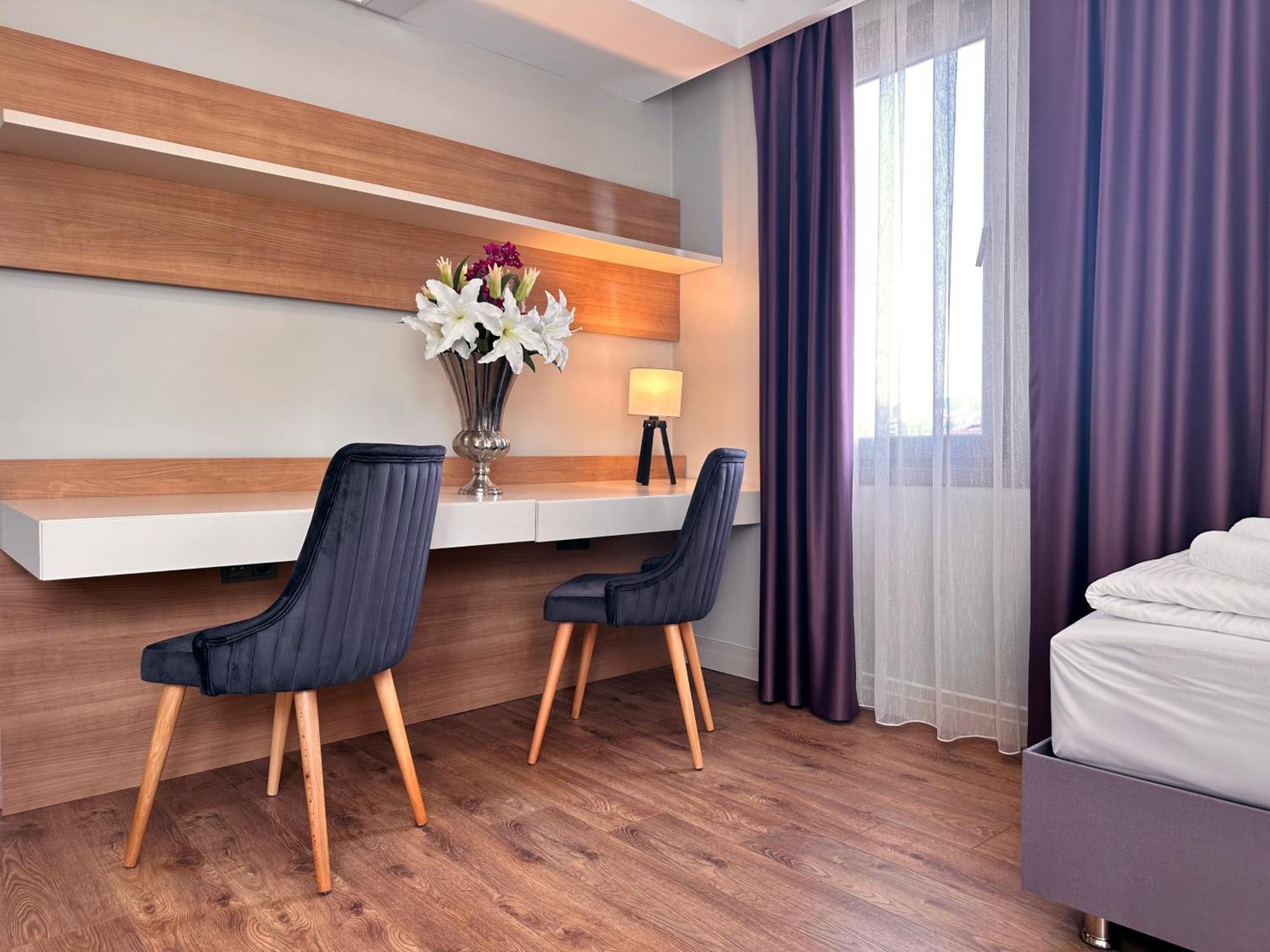 Frezya - Exclusively Woman Hotel Istanbul Luaran gambar